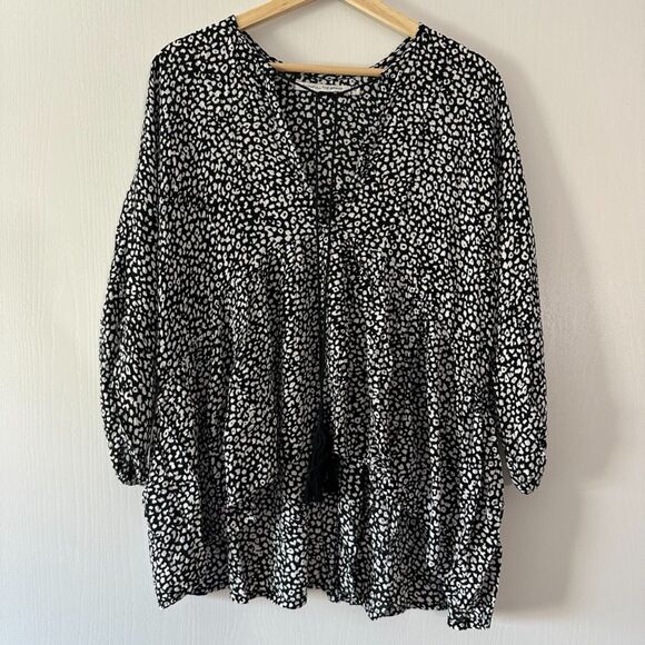 Faithfull The Brand V Neck Leopard Print Keyhole Tassel Tie Top‎ Blouse Small - Picture 1 of 8